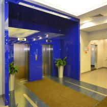 Вид главного лифтового холла БЦ «Георг Плаза»